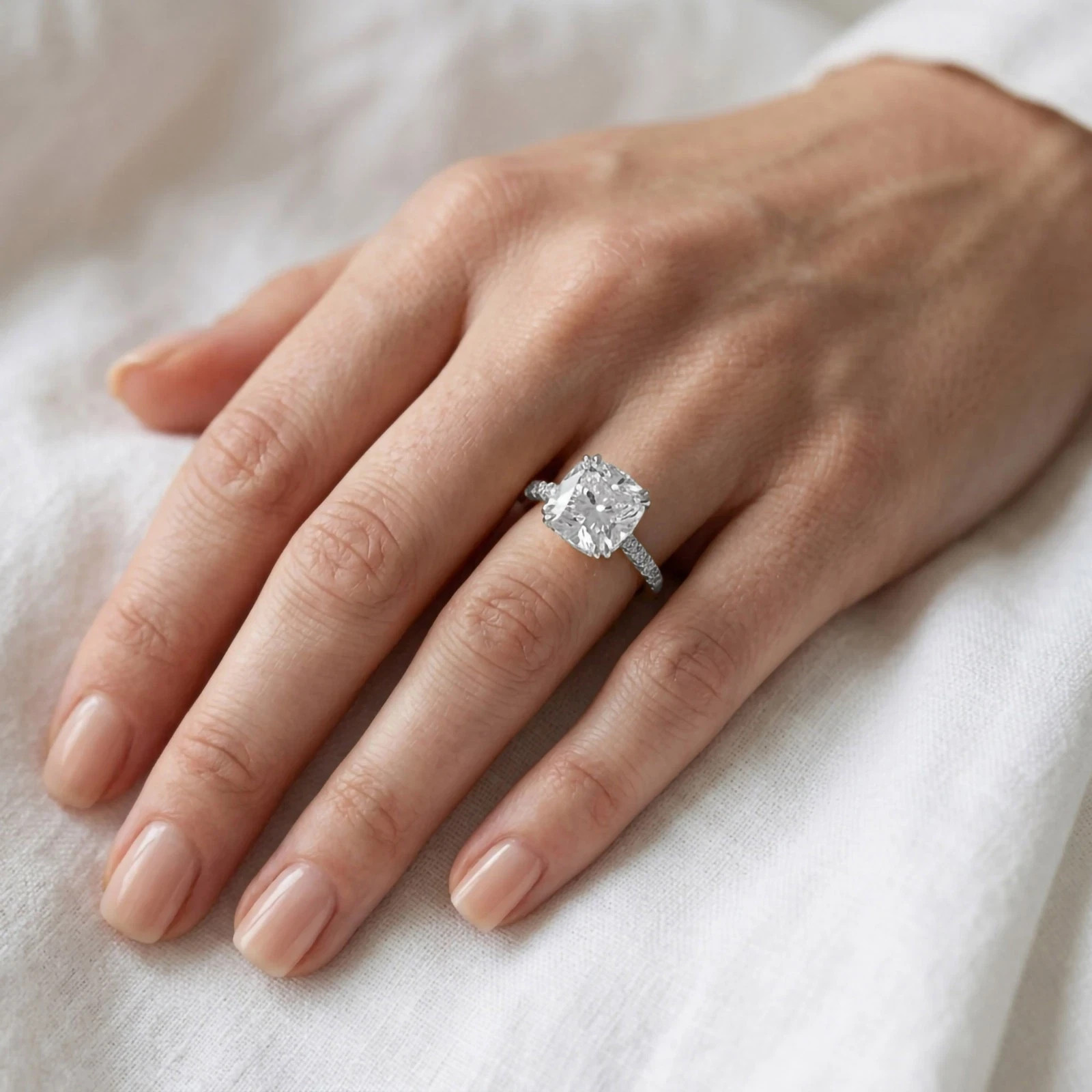 Solitaire Engagement Ring 925 Sterling Silver 1.4 Ct Cushion Simulated Diamond
