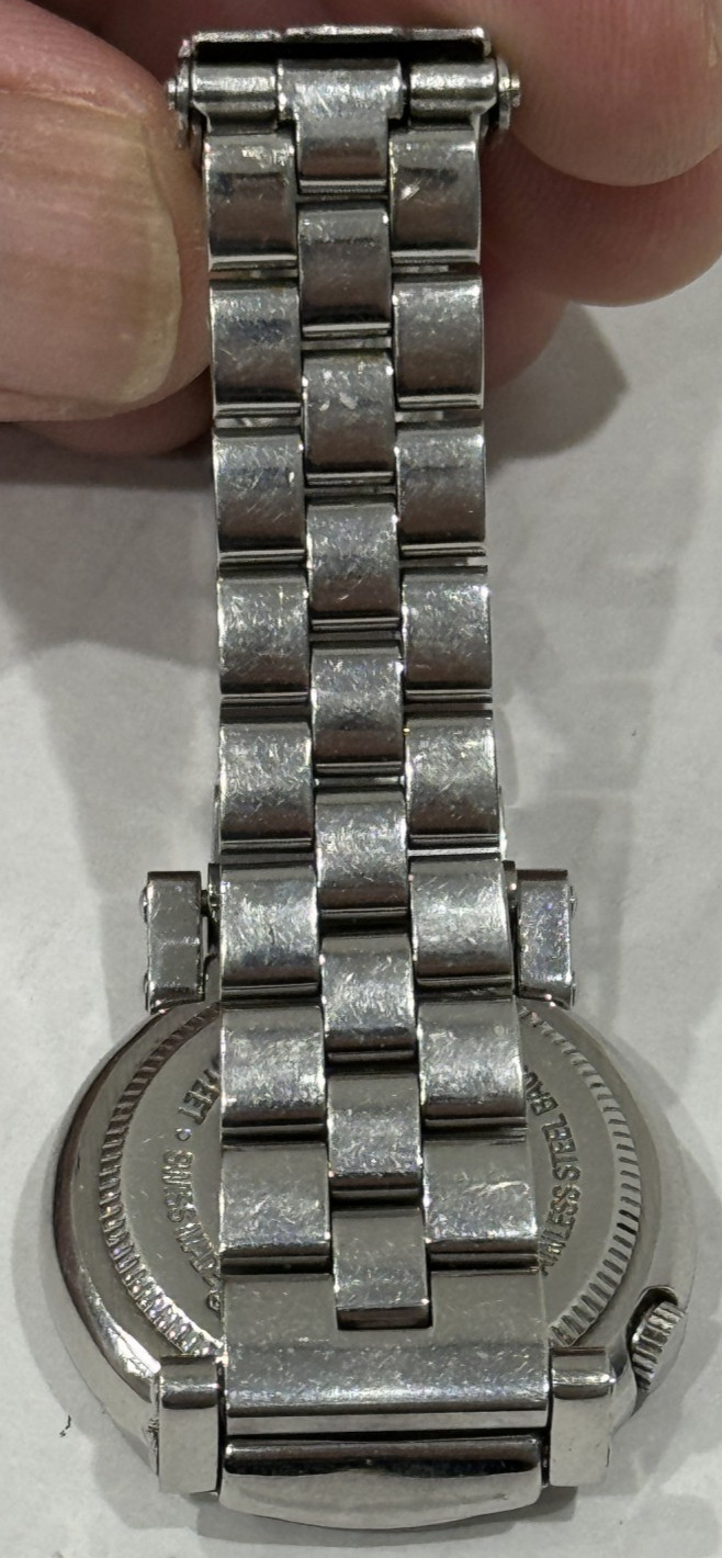 Vintage Rare Victorinox Swiss Army Delta 29mm Women Watch w/ 5cm Steel Bracelet