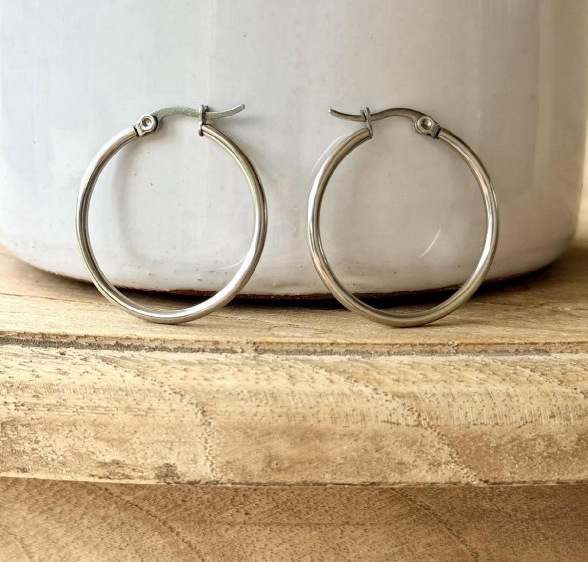 Round Hoop Earrings 30mm