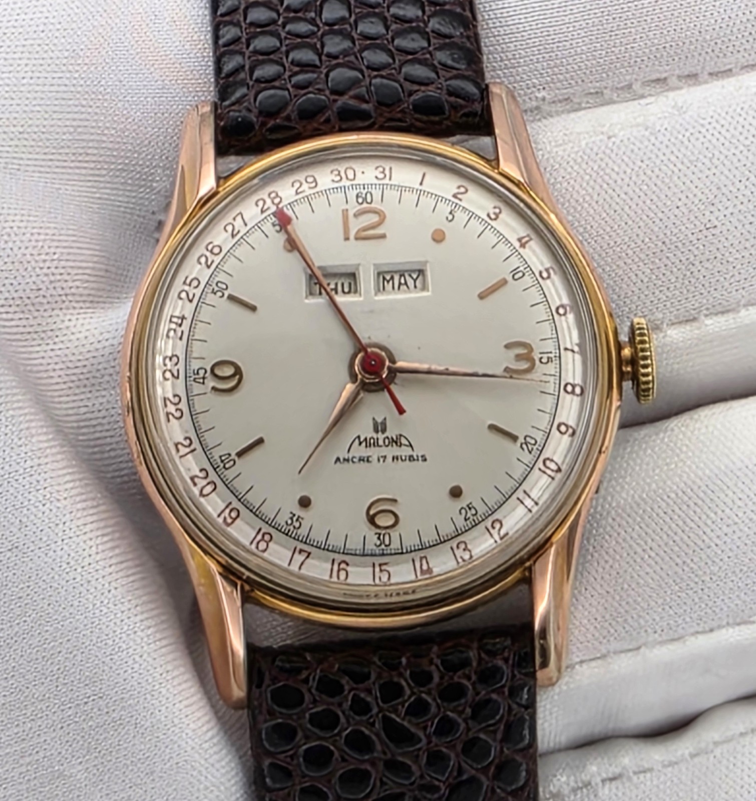 Vintage Swiss Triple Calendar Manual Wind Watch Malona 17J 40’s excellent