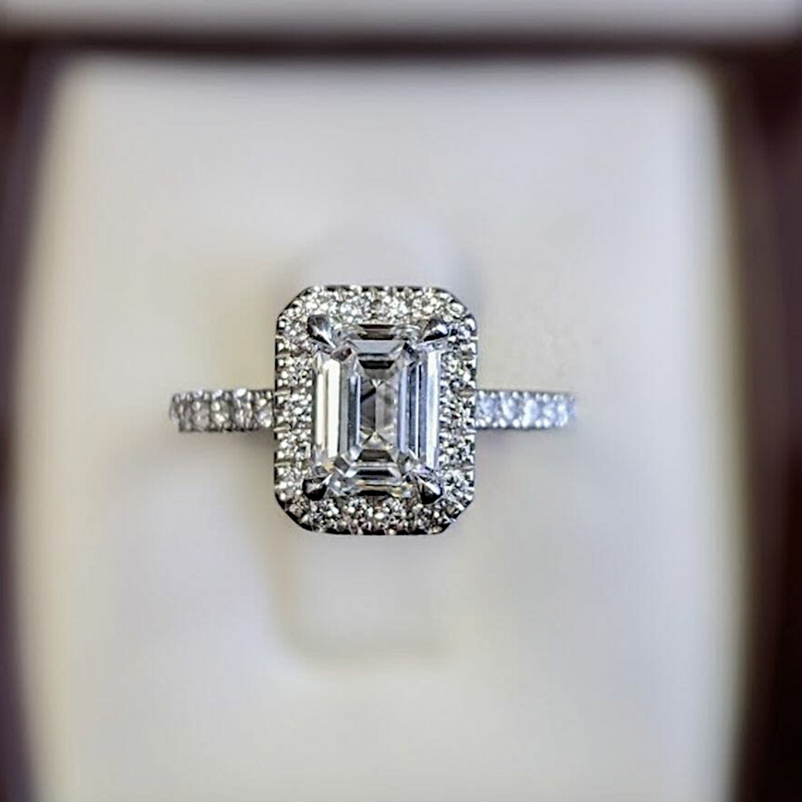 Emerald Cut 2.75 Ct IGI Certified Lab Grown Diamond Wedding Ring 18k White Gold