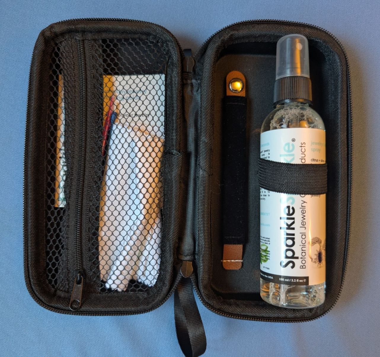 Sparkle Sparkle Botanical Premium Jewelry Care Kit, zipper case, cleanser, cloth