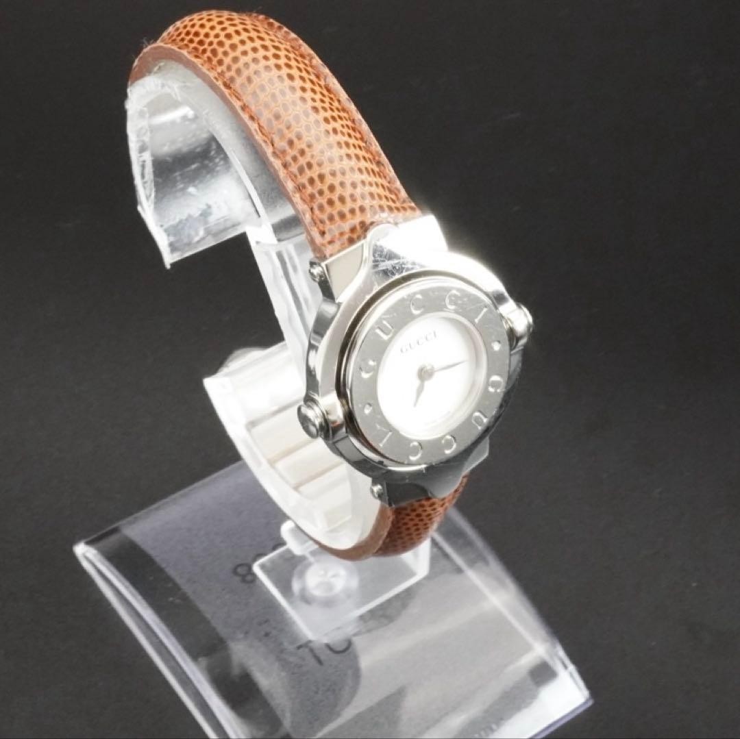 Gucci 6600L Turnface Brown Quartz Wristwatch Bangle Box Japan 0713258