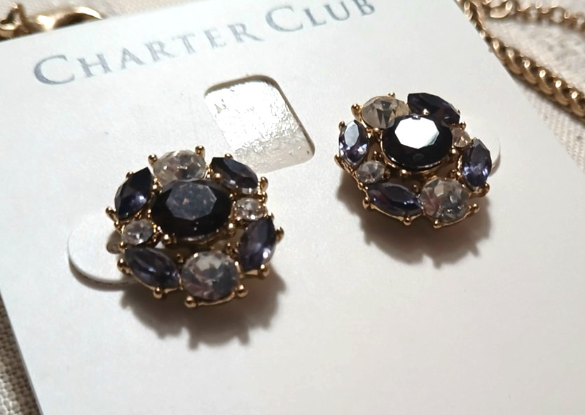 BEAUTIFUL CHARTER CLUB Purple & Blue LAYERED Gold Tone NECKLACE & EARRINGS SET