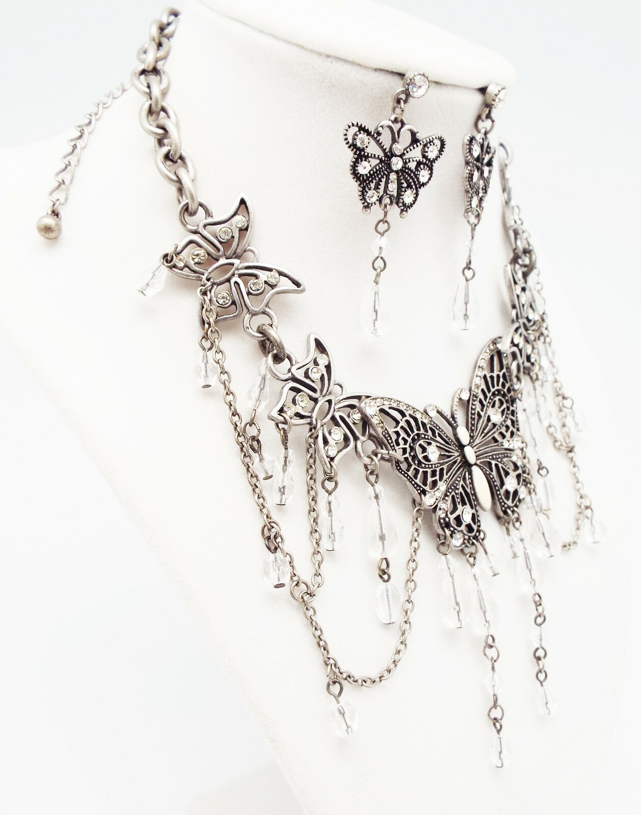 DESIGNER INSPIRED 17 in WHITE MULTI CRYSTAL ENAMEL BUTTERFLY JEWELERY SET NEW