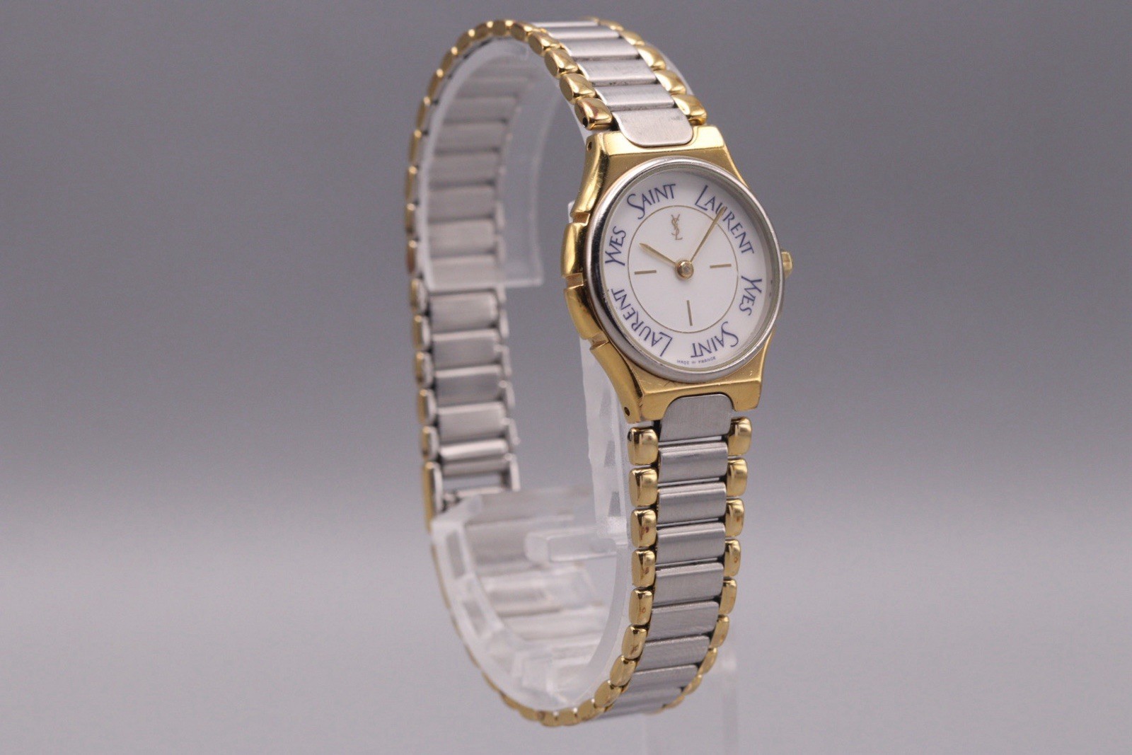 [Exc+5] Yves Saint Laurent YSL 25mm White Dial Woman’s Watch