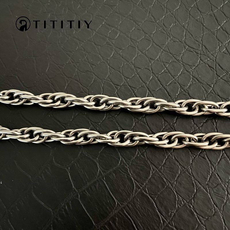 New Pure Titanium Twisted Necklace With a 7mm Wide Anti Allergic Moisture Chain