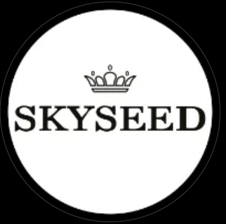 SKYSEED Green Dial Automatic Wristwatch, Gold and sapphire crystals