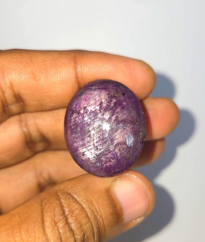 Natural Star Ruby Cabochon 76.95 ct Purplish Red Oval untreated loose gemstone