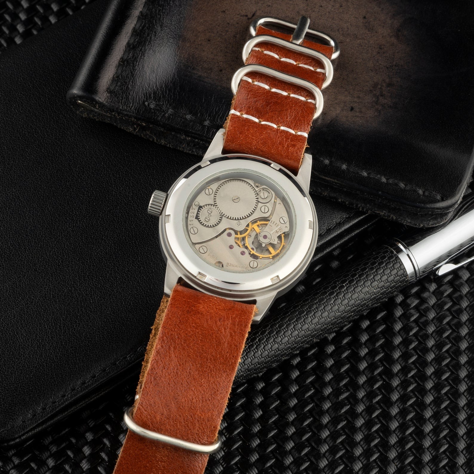 Raketa Watch Mechanical Radiation Military Wrist Russian Soviet USSR Men Vintage
