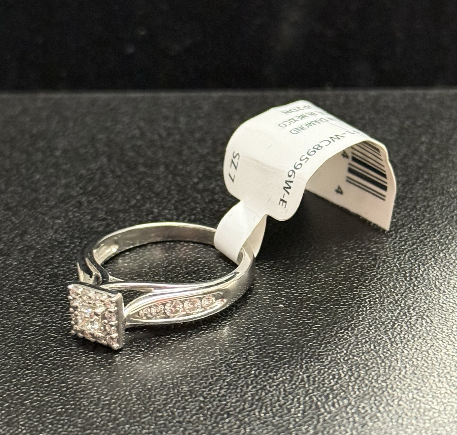 Keepsake Melody 10K White Gold 1/2 Carat Diamond Ring Size 7
