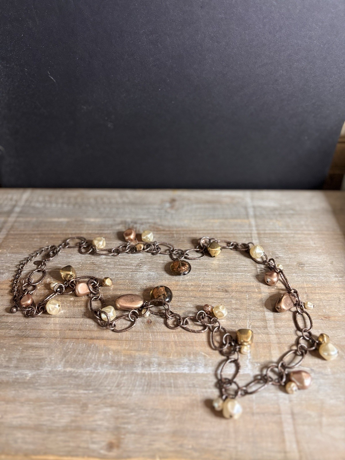 Chico’s Bronze/Gold Tone Link Chain Necklace Faux Pearl Glass Beads 36+” Adj