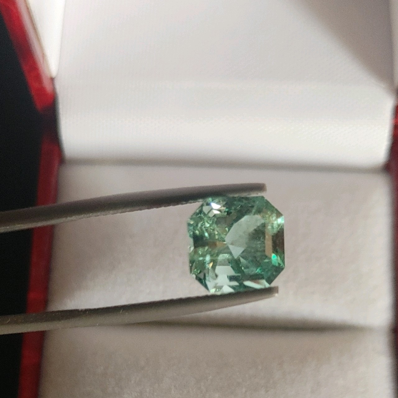 Columbian Emerald, Old Stock 3.65 Carats, Eye-Clean!