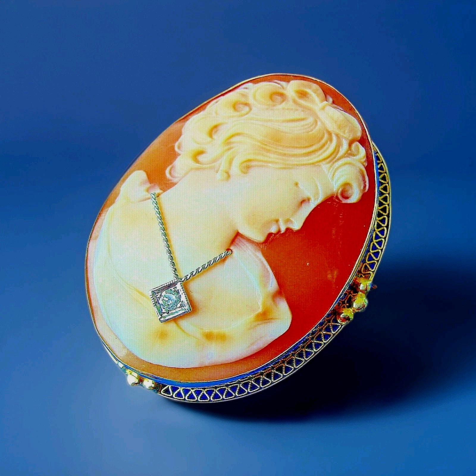Original EARTH MINED DIAMOND Deco Antique Victorian SOLID 14K GOLD Cameo Broach