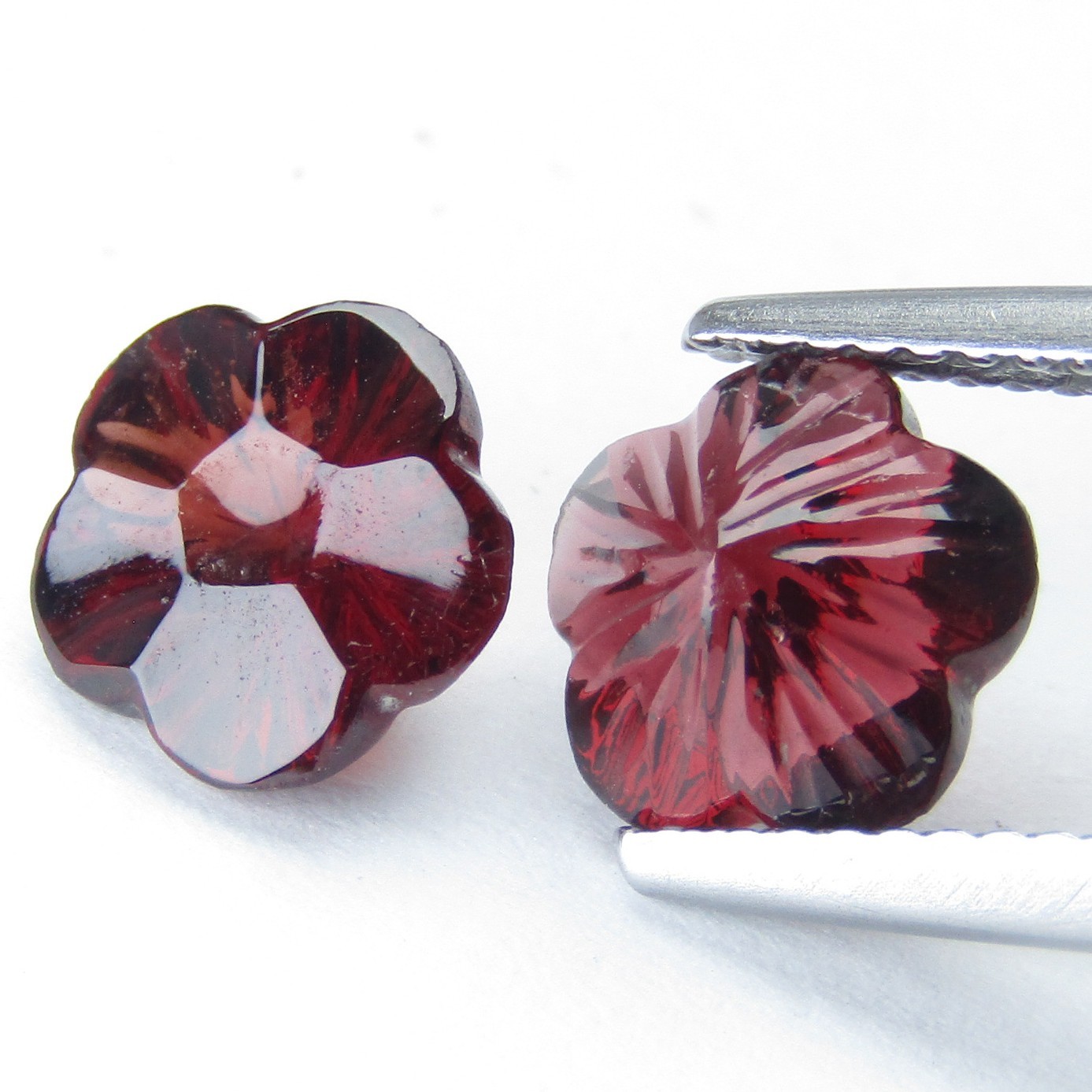 3.78Cts Nice Natural Almandine Garnet 7.8mm Flower Shape Carving Matching Pair