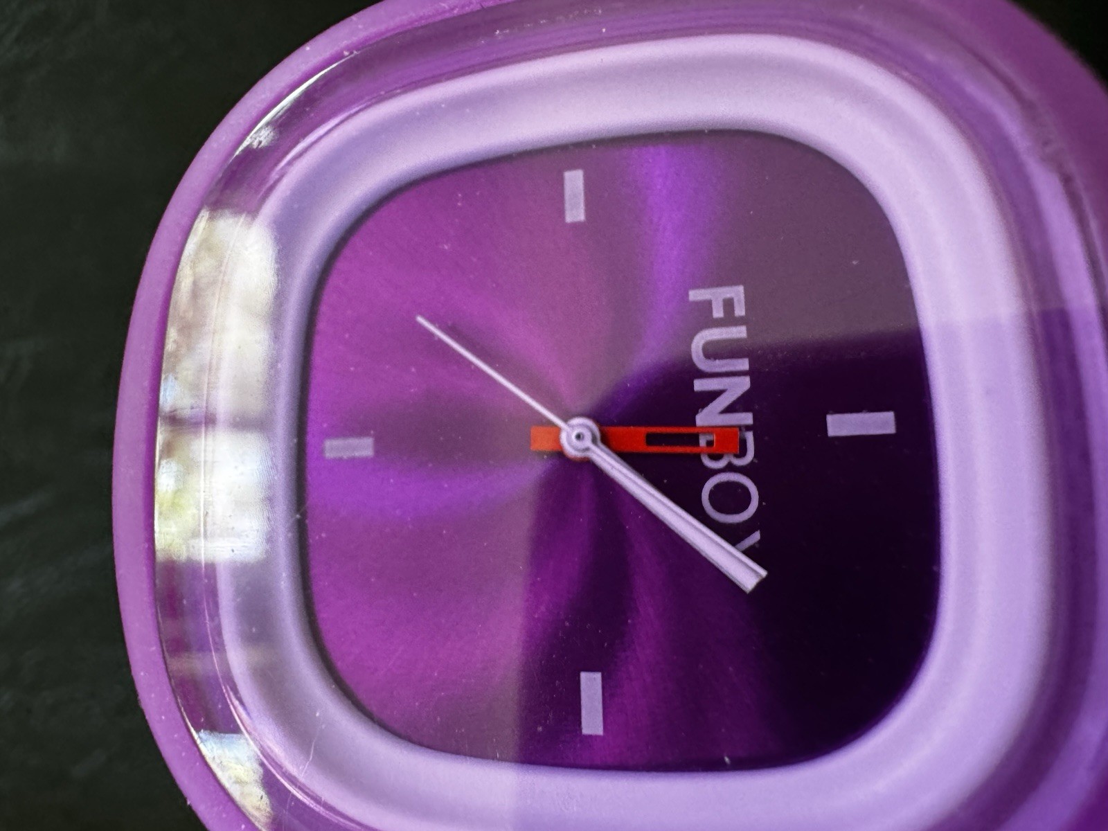 FUNBOY Purple Analog Quartz Wristwatch Silicone Strap Cushion Case 44-47.9mm