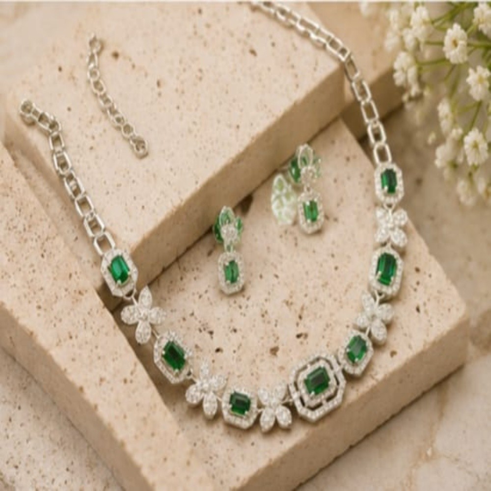 Emerald Green CZ Necklace Set for Women Silver Tone Statement Jewelry Earrings