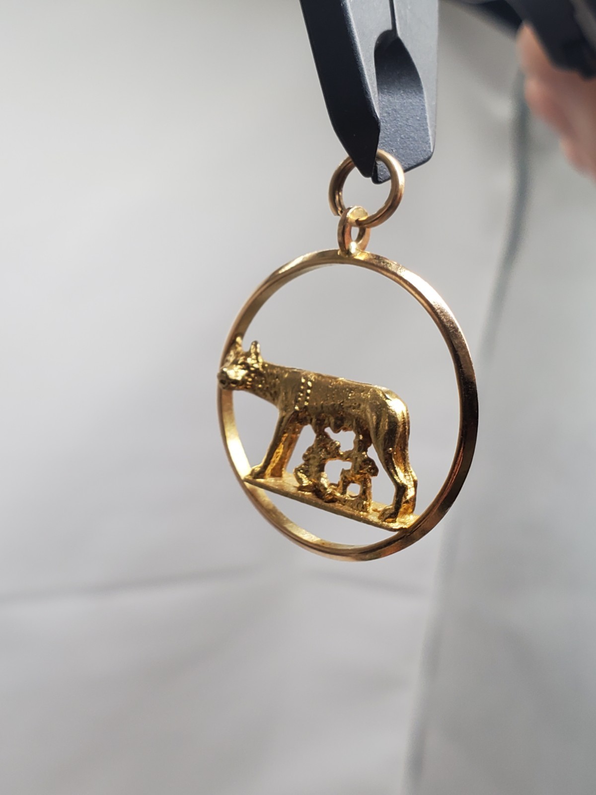UnoAerre 18k Gold Romulus Remus Souvenir Charm Rome Italy Wolf Pendant ~1″ 6.8g