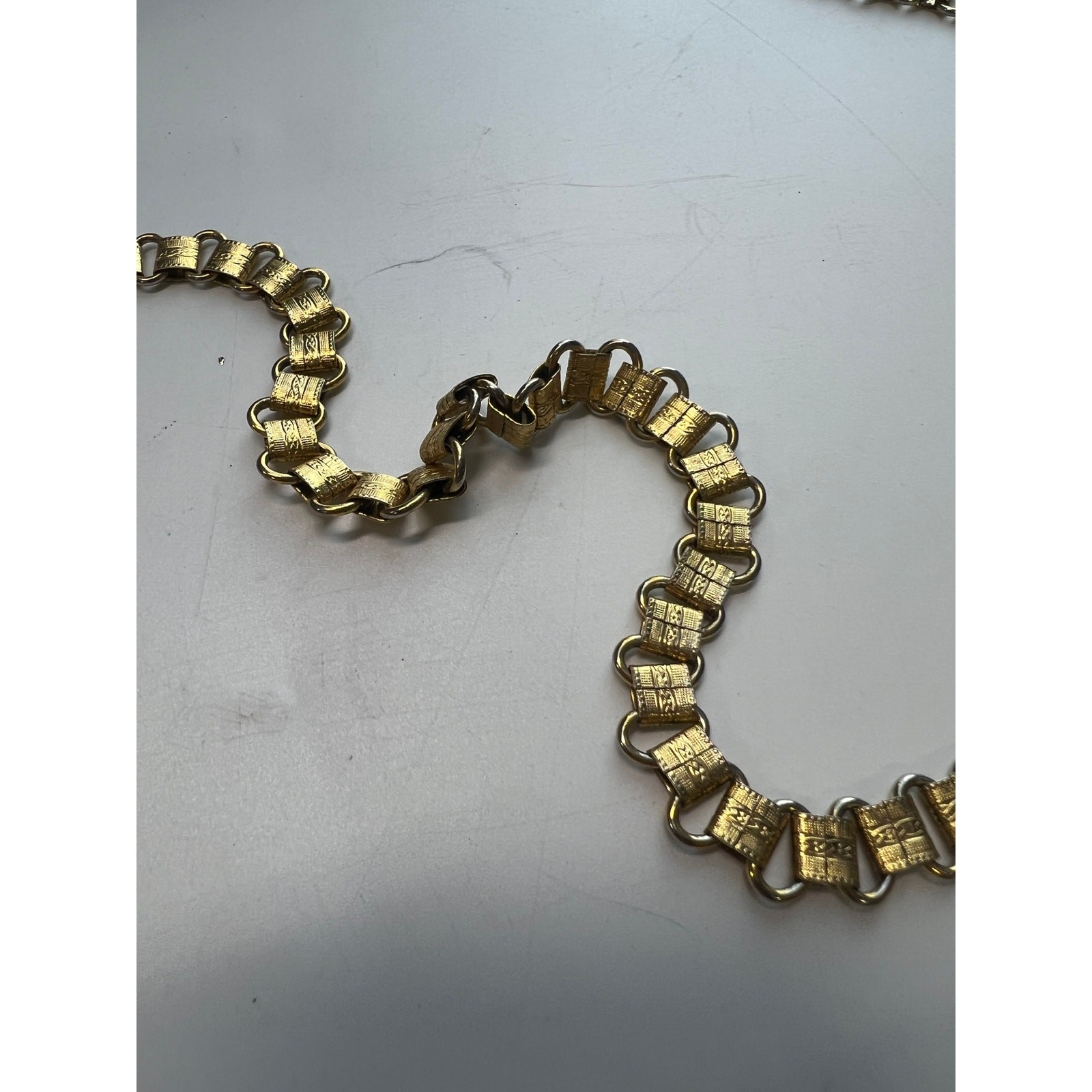 MCM 60’s vintage goldtone cat pendant necklace turquoise body statement 16″