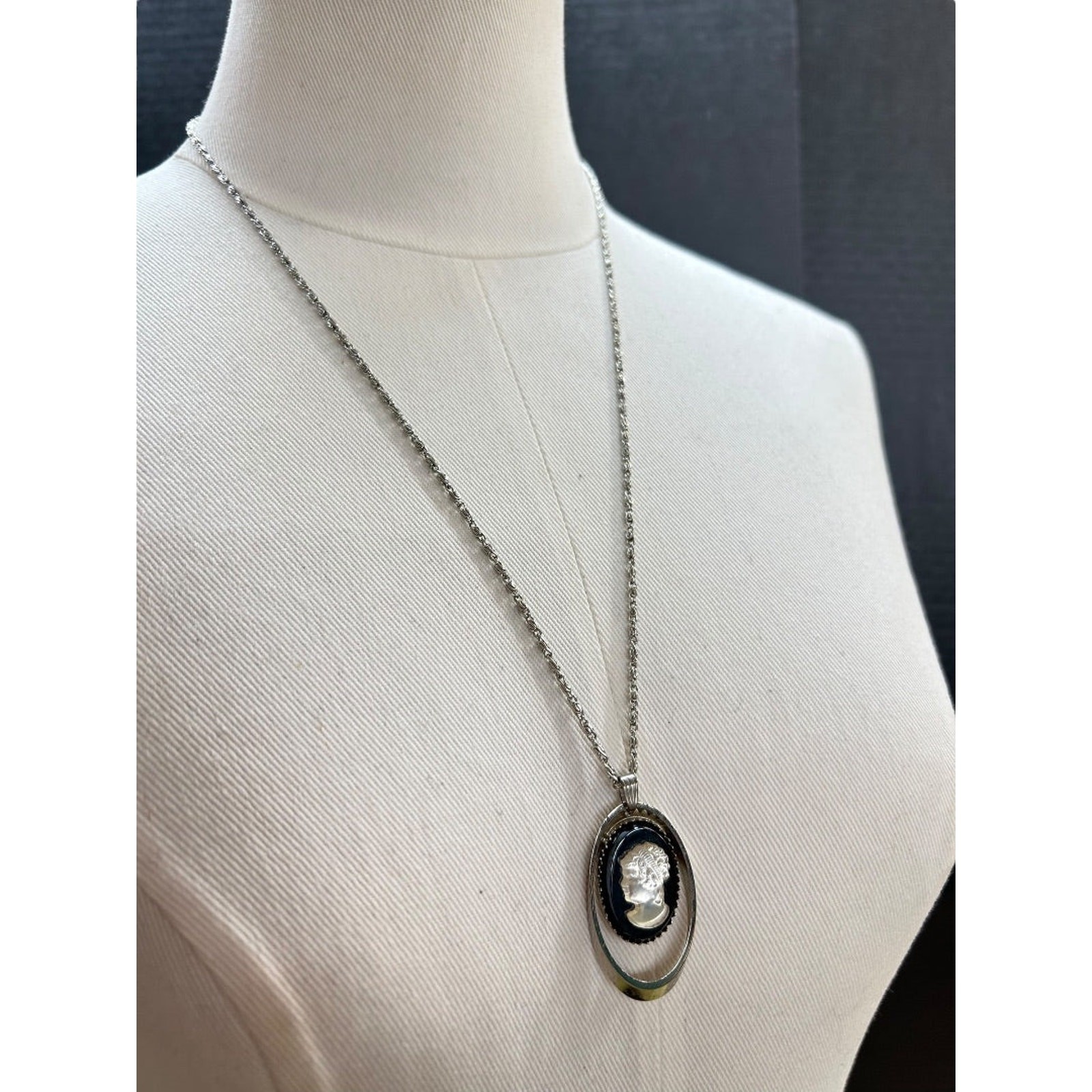 Silvertone Overhead Necklace 24 Inch Cameo Pendant 1.75″