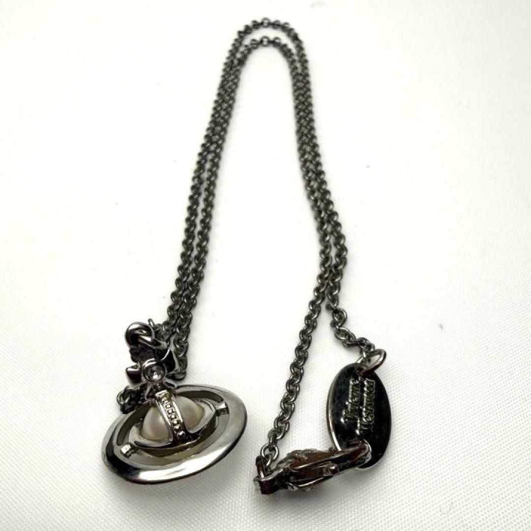 Vivienne Westwood PETITE ORB Necklace with Guarantee Card
