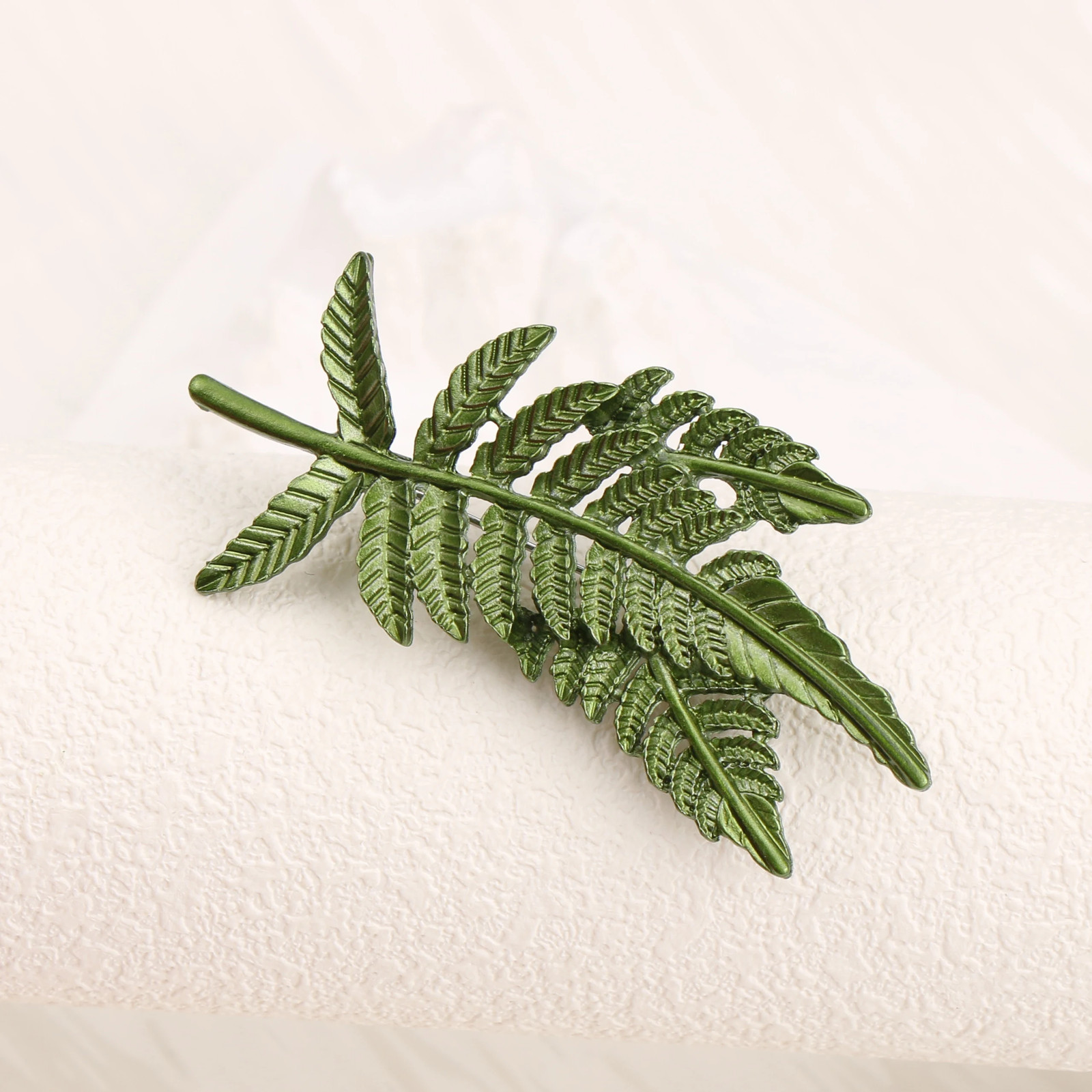 Fern Leaf Brooch New Green Pin Fashion Jewelry Plant Flower Corsage Badge