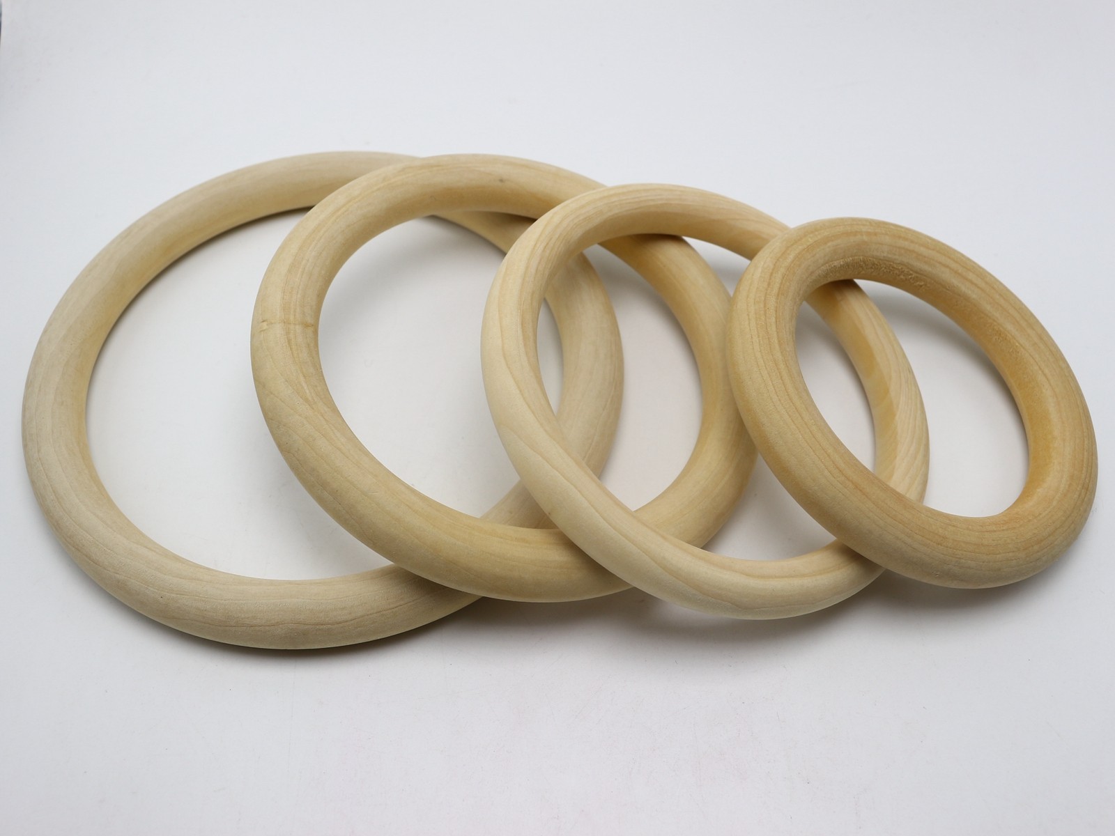 Large Unfinished Natural Untreated Plain Wooden 150mm(5.9″) Wood Round Ring DIY