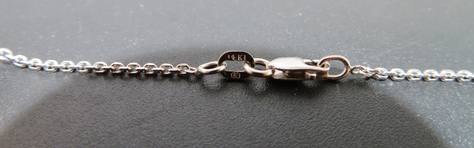 14K WG THIN LINK CHAIN 20″ LONG 0.91 MM THICK 2.90 grams (AI-2641)