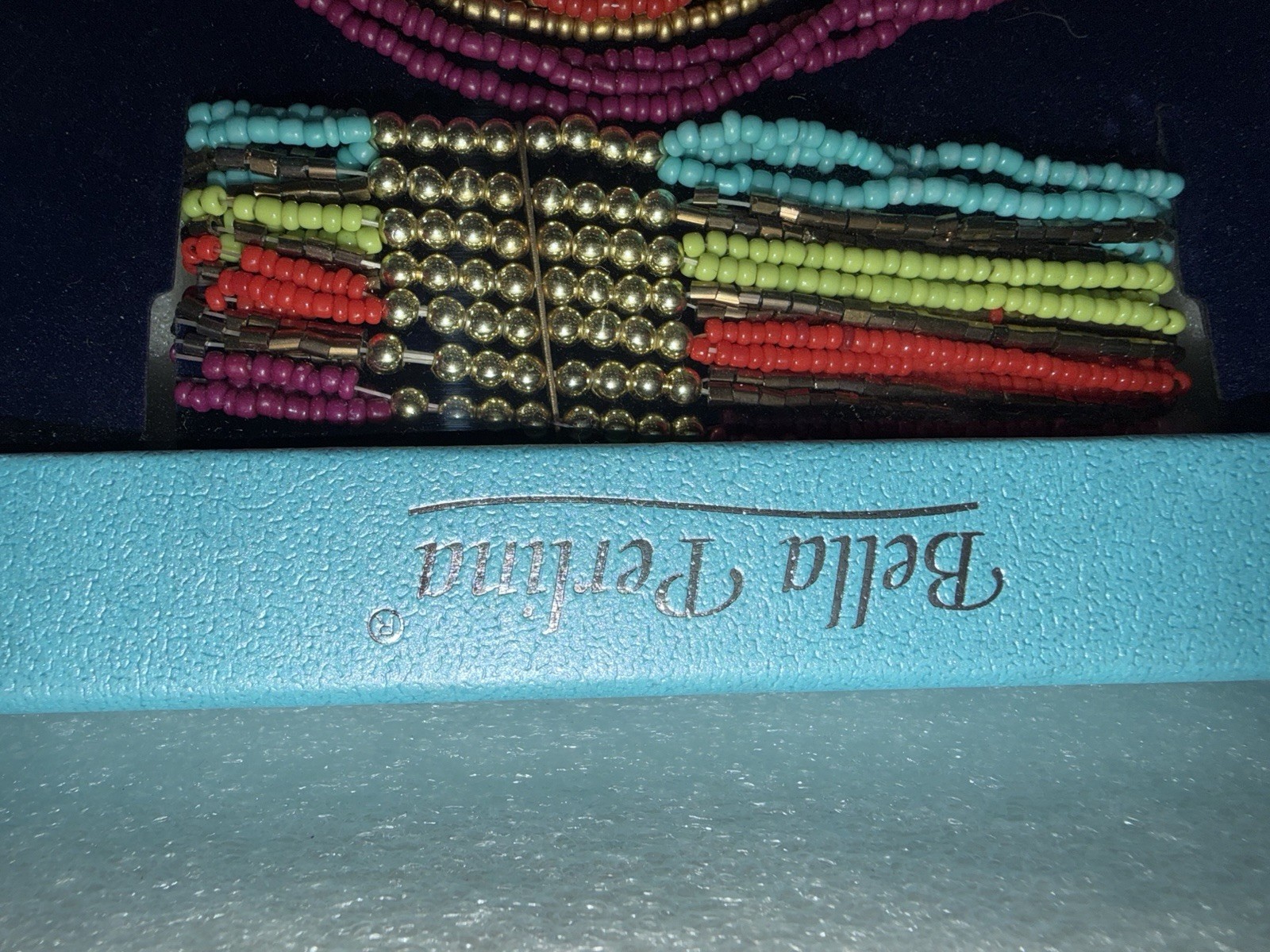 A Beautiful Vibrant Express Collection by Bella Perlina Necklace Set NWT