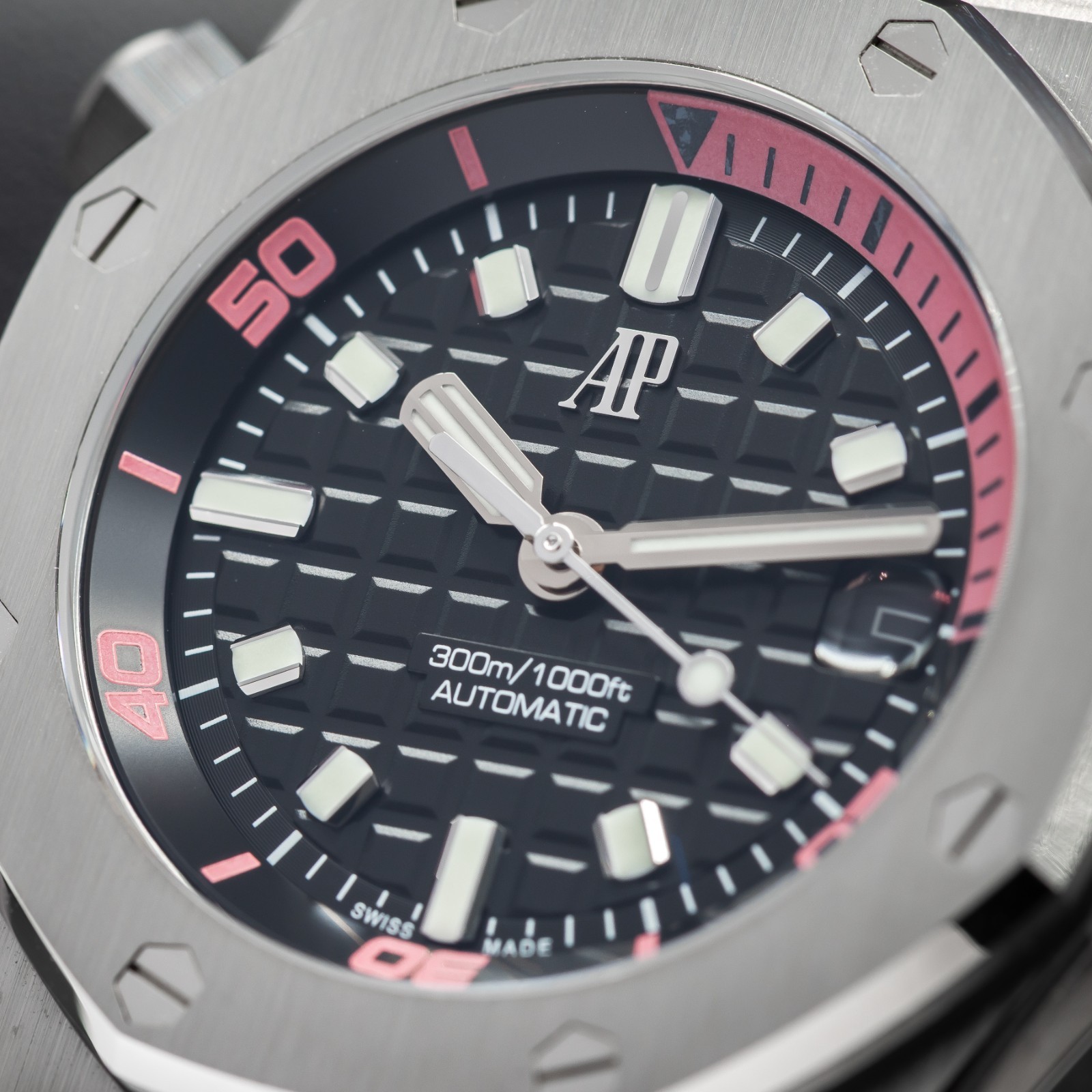2026 Audemars Piguet Royal Oak Offshore Diver 15720ST.OO.A010CA.01 New & Unworn!