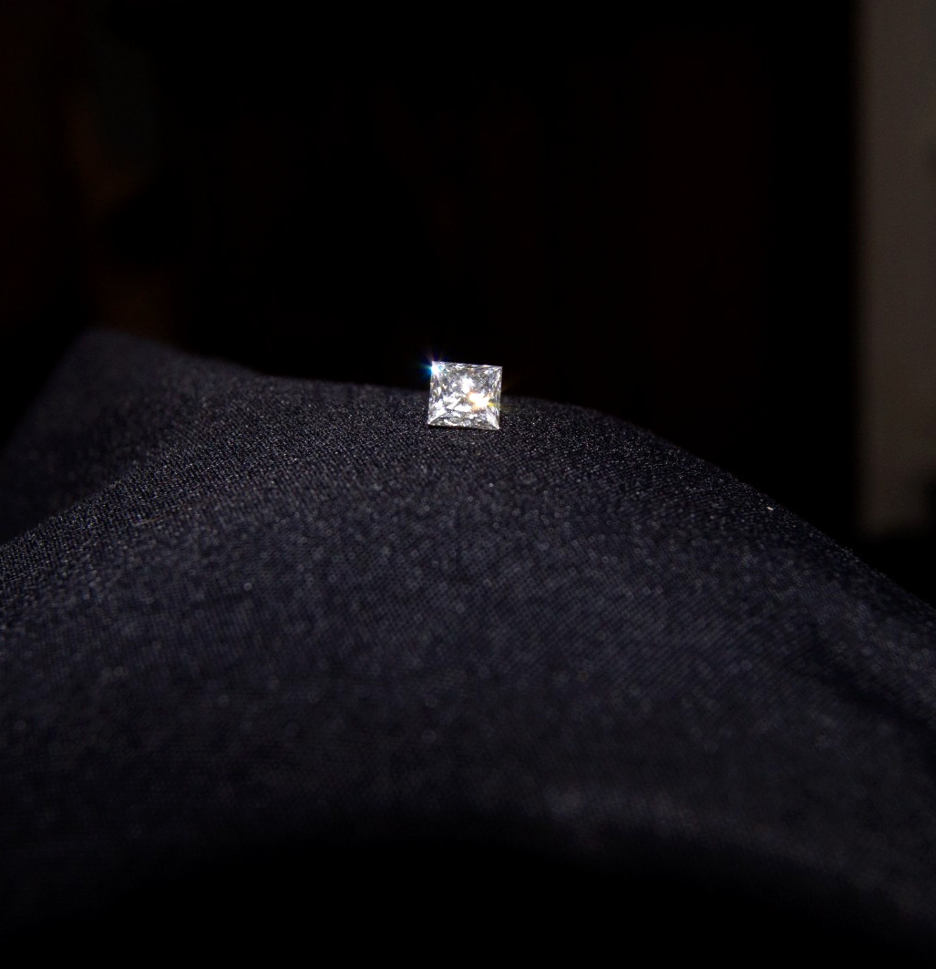 1.04ct Lab-Created Diamond Princess Cut D VVS1 IGI Certified HPHT