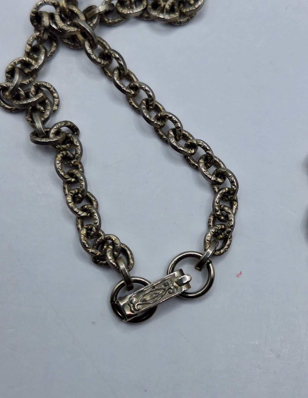 Vintage Crest Crown Eagle Pendent & Necklace Silver Tone VGC