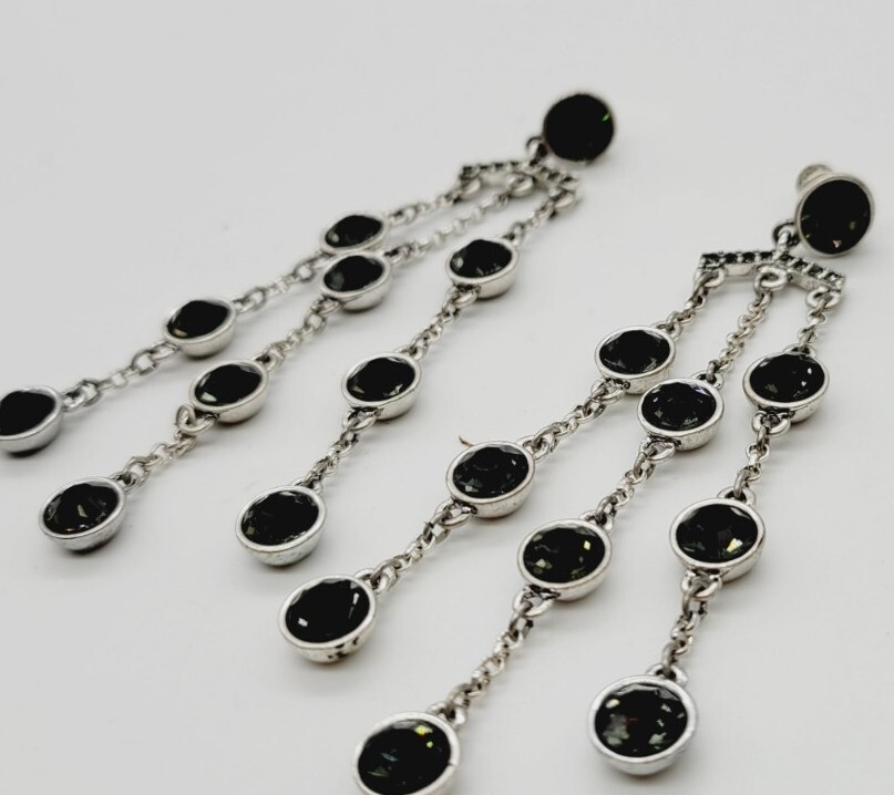 KENNETH COLE New York Silver tone Chandelier Drop Earrings 3.75 in Dangle
