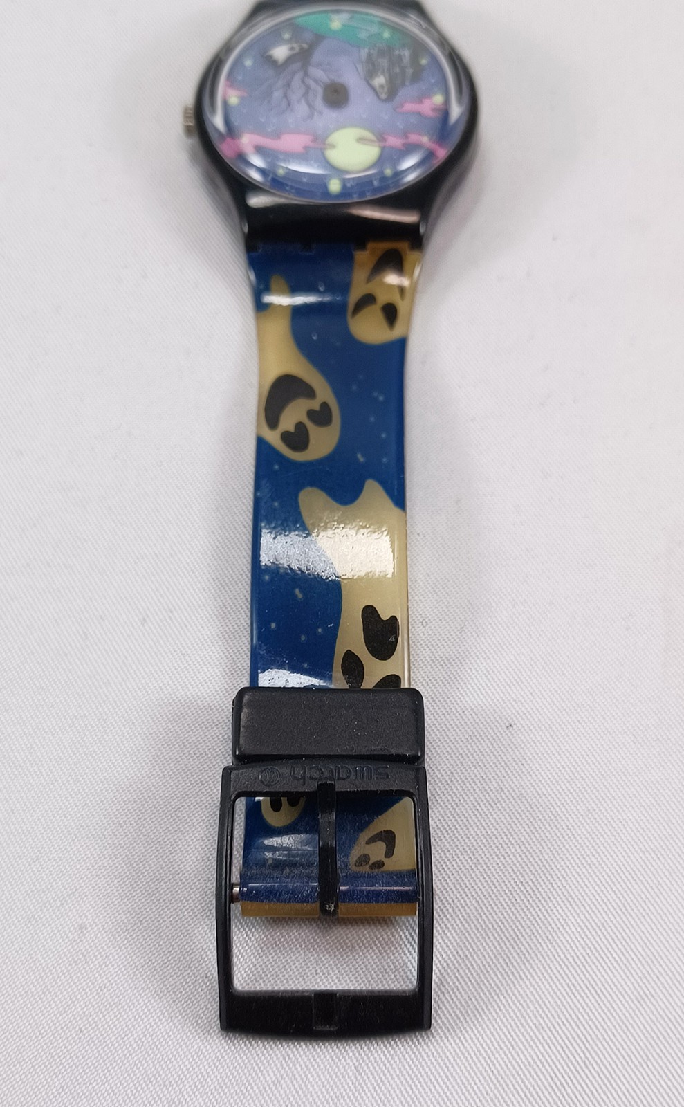 Swatch “Geisterstund” GB192 Haunted House Ghost Stories Halloween Release 1999