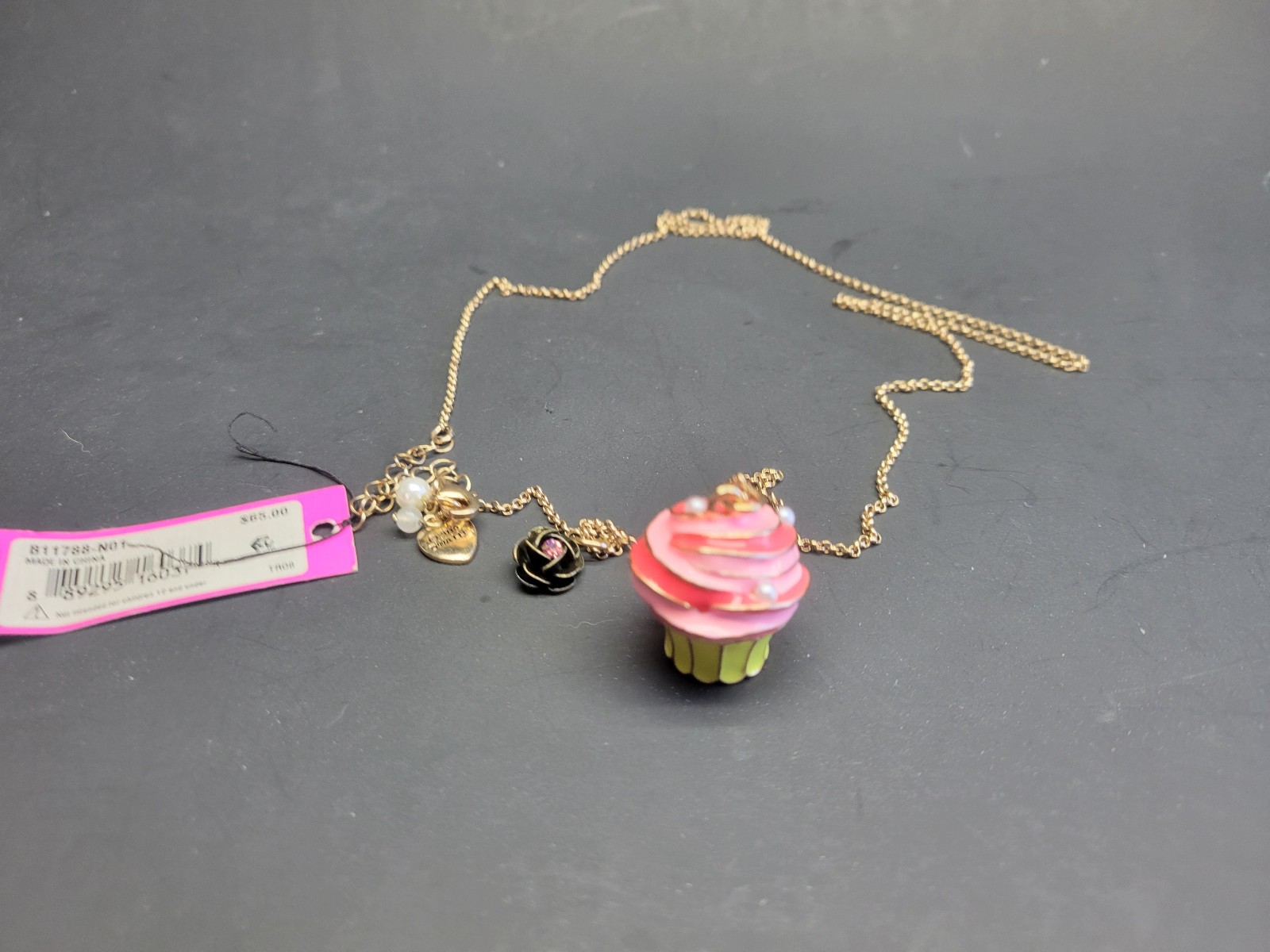 Betsey Johnson Metallic Xox Trolls Cupcake Pendant ** SEE DETAILS & PICS !! **