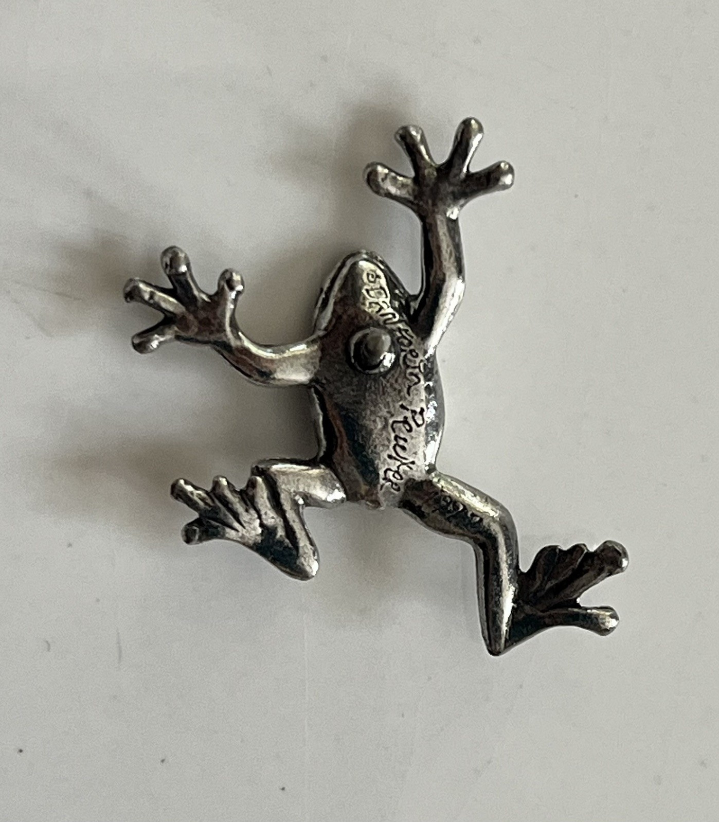 Vintage Signed Danforth Pewter Brooch Pin 1992 Tree Frog