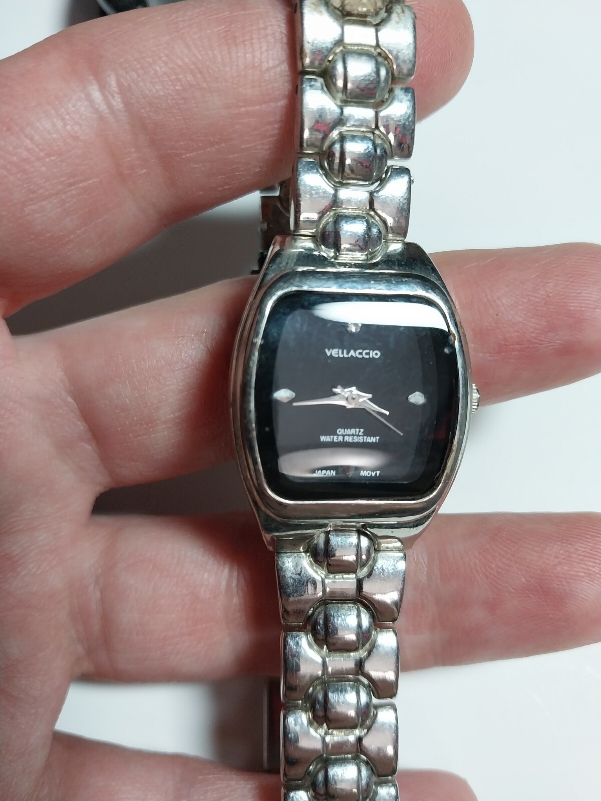 Vellacio Watch – Silver Tone – Numberless Dial – Japan Movement