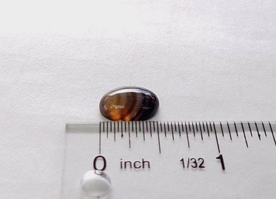 4.87 Carat Cabochon cut 14MM X 10.1MM Agate stone
