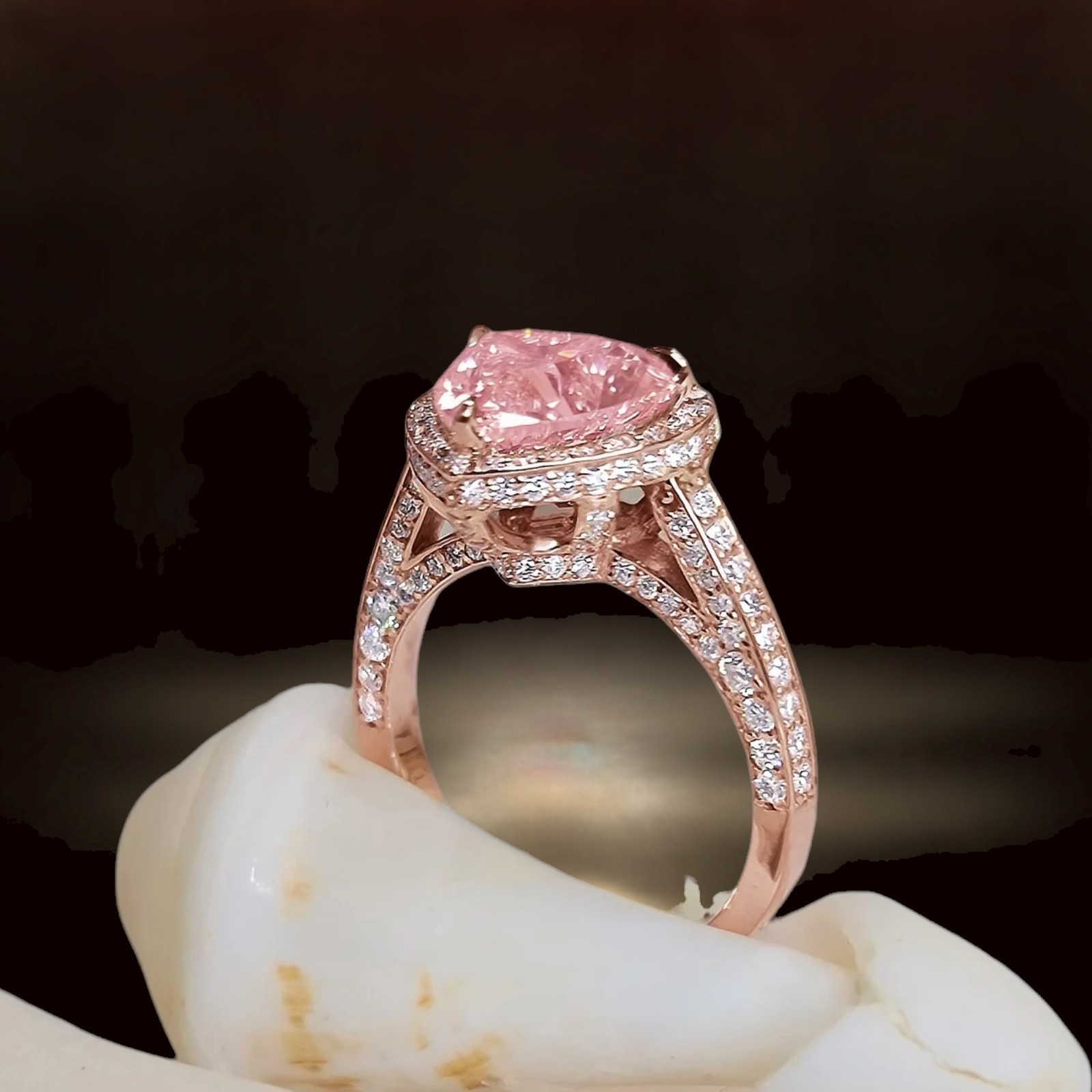IGI Lab Created Diamond Ring 4.00 Carat Heart Cut Fancy Vivid Pink 18k Rose Gold