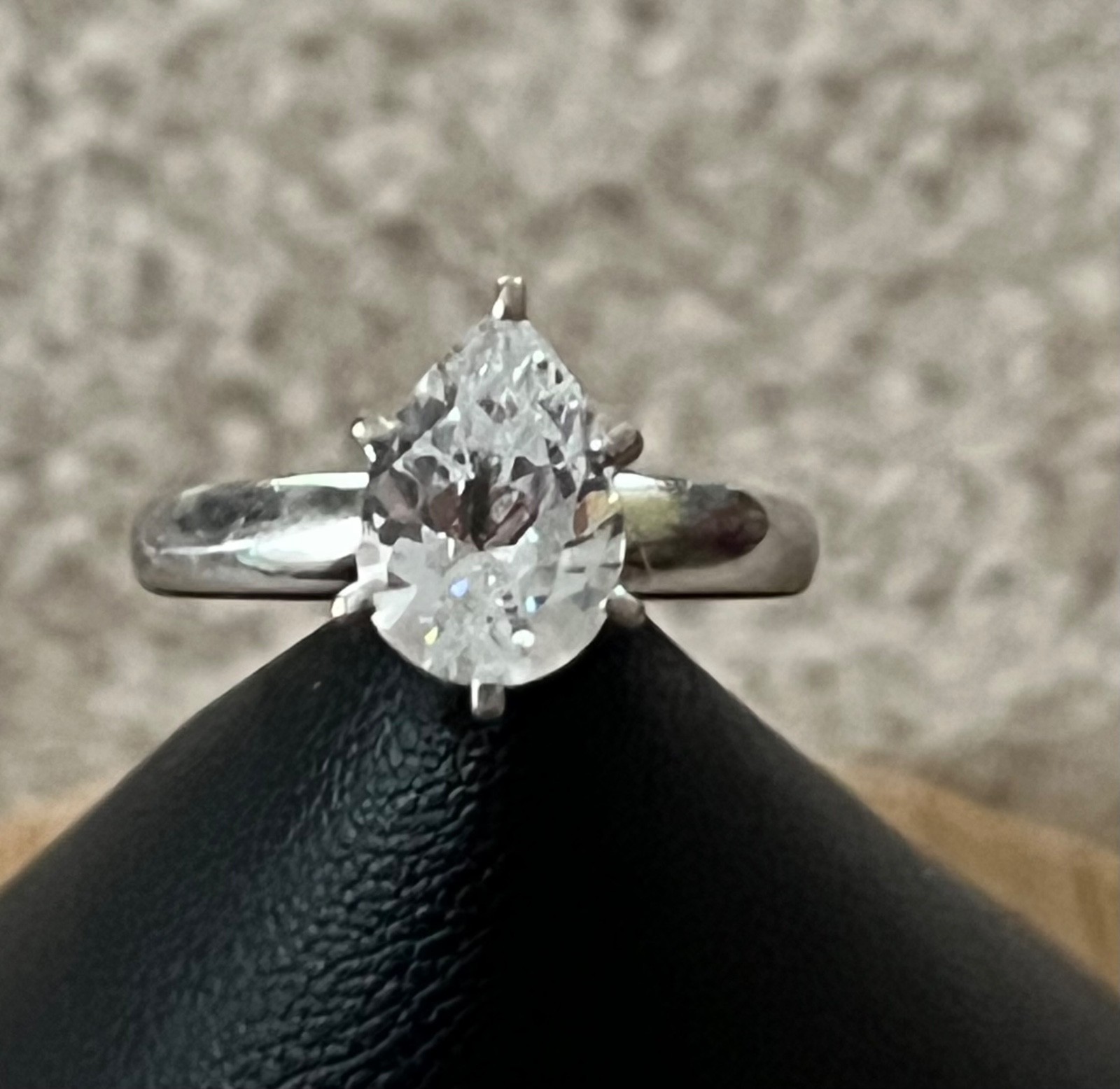 14K 2CT Pear Diamonique Ring~Solid 3gm! Sz 6- ECU!