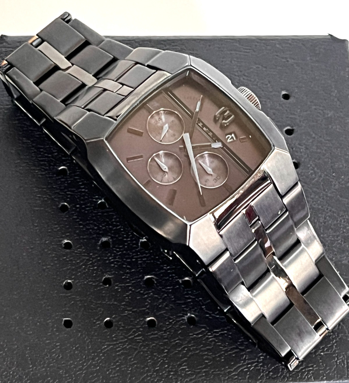 DIESEL DZ4260 Mens Chronograph Gunmetal Ion Plated SSteel Bracelet STORE DISPLAY