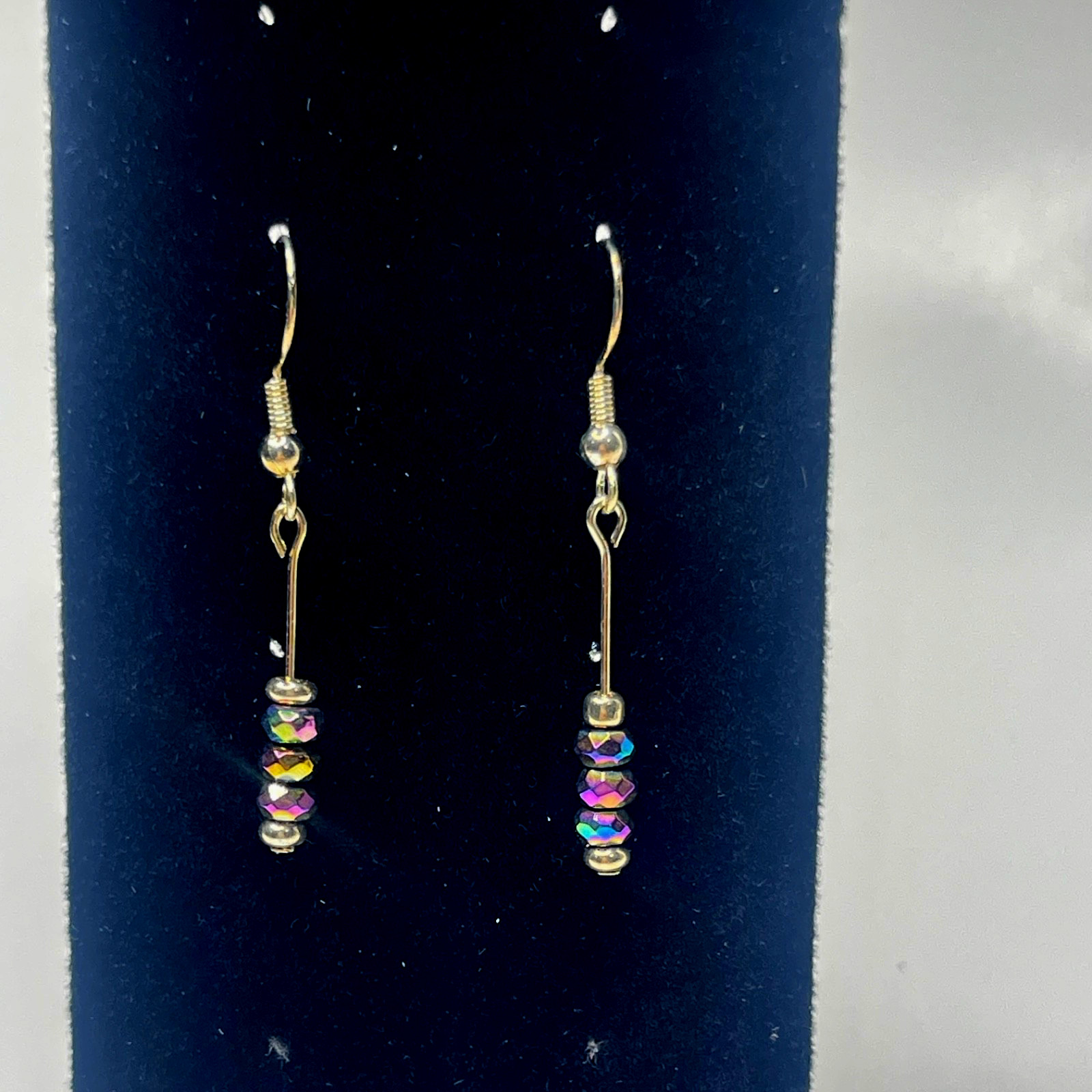 Earrings: 1.75in Hand Beaded Multicolor Glass & Gold Plated Bead Dangle/Drop