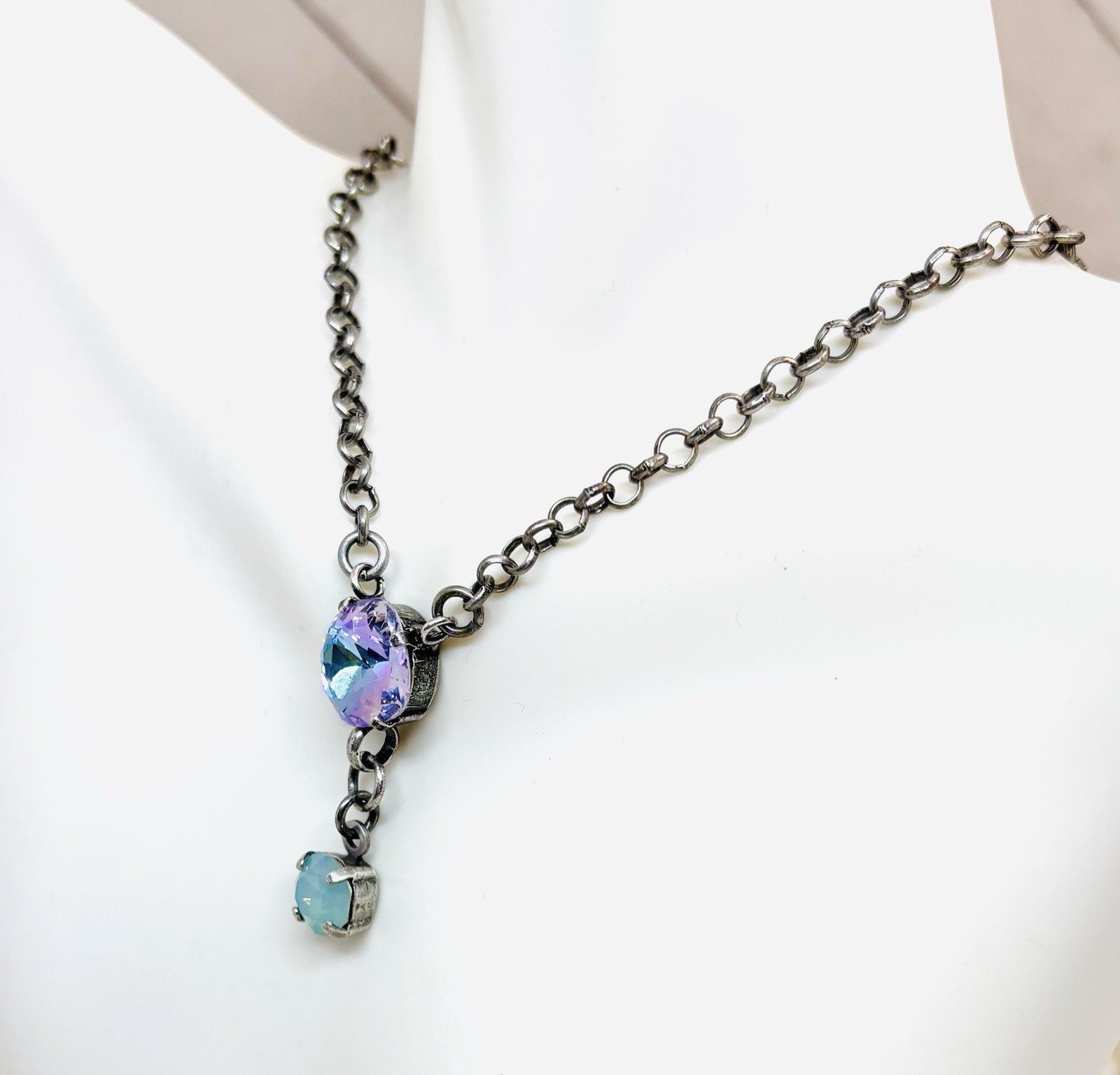 12mm Silver Plated Vitrail Light Lavender Cushion Cut Crystal Cup Chain Pendant