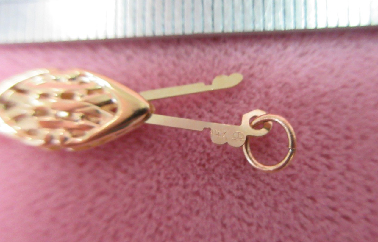 14k Solid Y. Gold Fishhook Clasp 16.15mm x 6.43 mm – .52 Grams
