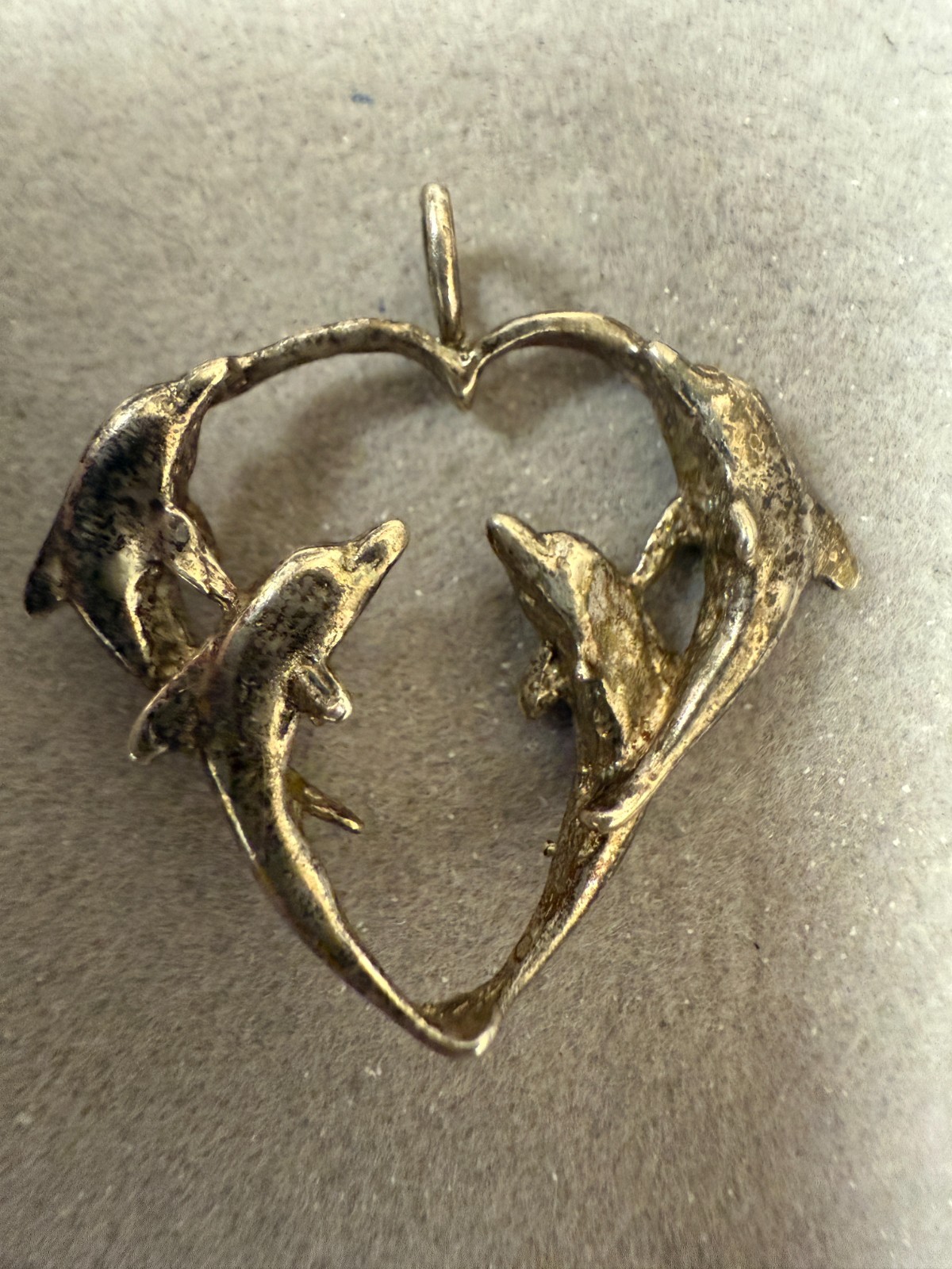 Vintage Sterling Silver Dolphin Classic Retro Open Heart Charm Pendant 6622
