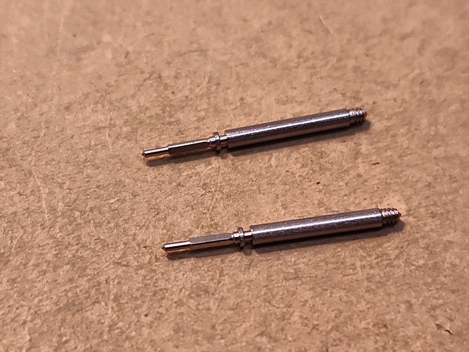 2 NOS Bulova Accutron 218 P/N 176 Setting Stems 15.2mm Long Parts Repairs Spares