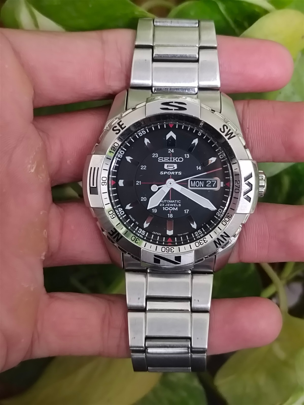 Seiko 5 Sports 7S36-04M0 Compass Bezel Automatic 23 Jewels Men’s Watch Diver