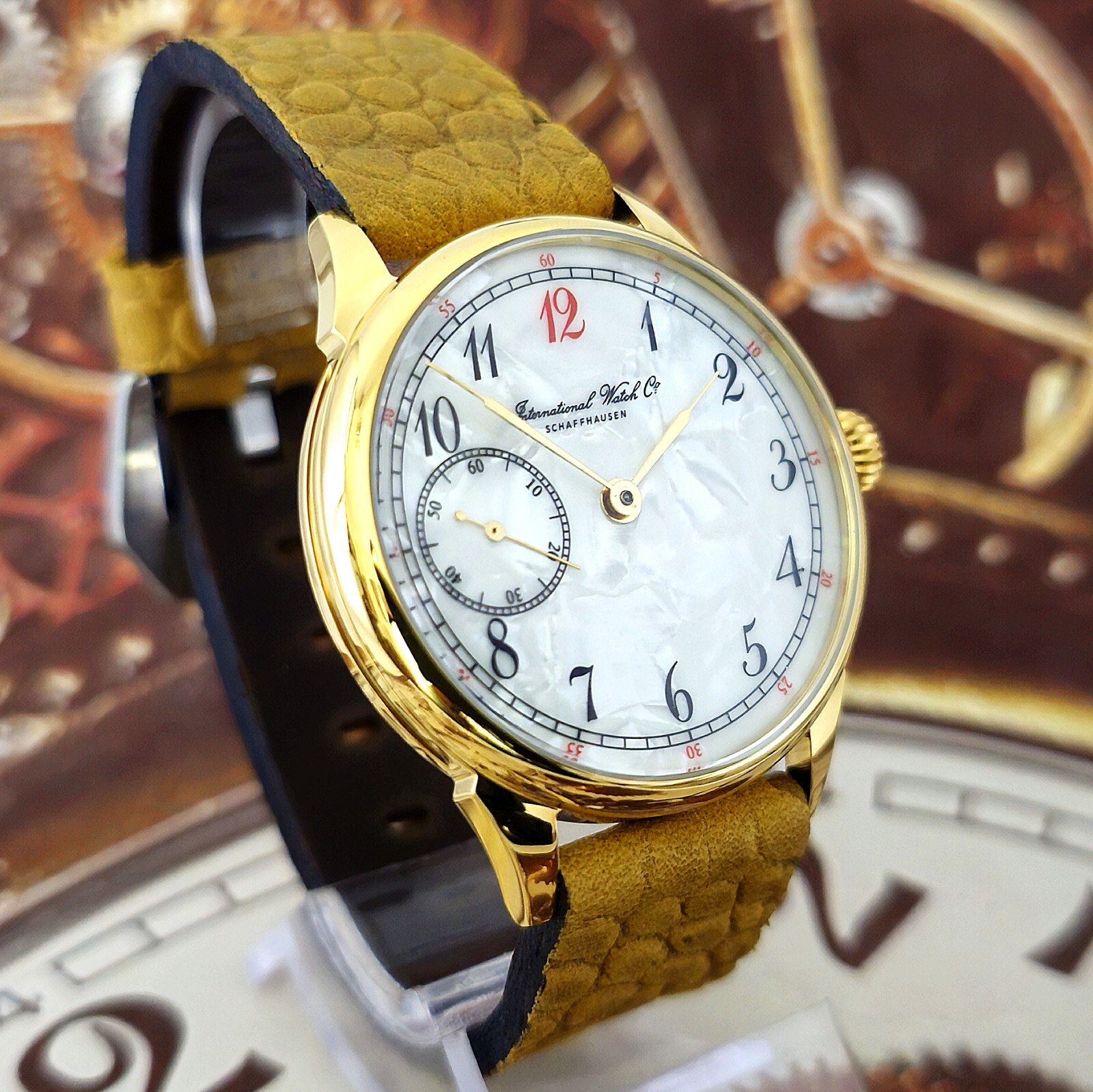 Watch USSR MARRIAGE Rare Dial Men’s mechanism MOLNIJA 18 Jewels 3602