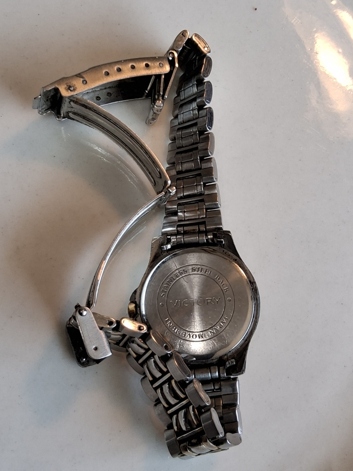 Vintage victory wristwatch goldtone stainless steel Japan movement Untested