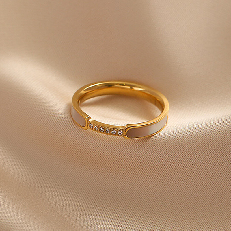 Woman 18k Gold Plated Stainless Steel Mother of Pearl CZ Band Ring Fashion